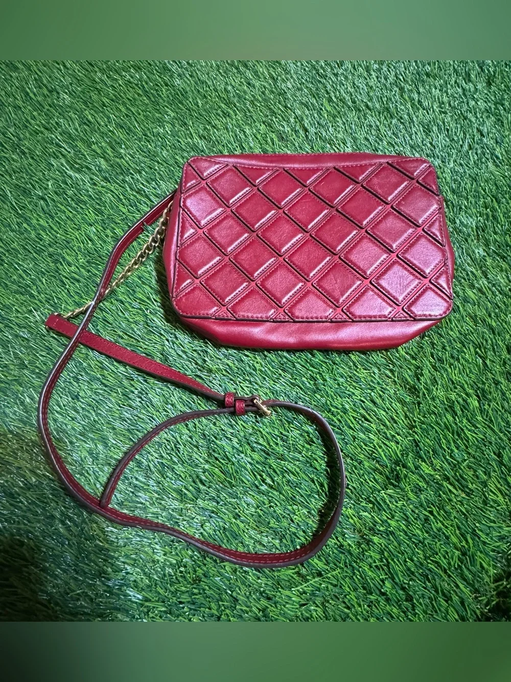 Michael Kors Jet Set Travel Large Quilted Leather Crossbody Bag Red Gold Purse